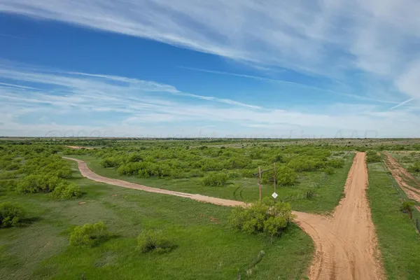 $14,000 | 1-14 Co Road North, Clarendon, TX 79226