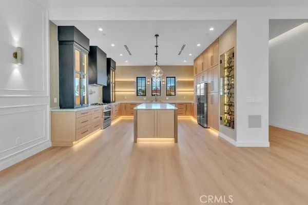 $1,399,000 | 8825 Sophia Avenue, North Hills, CA 91343