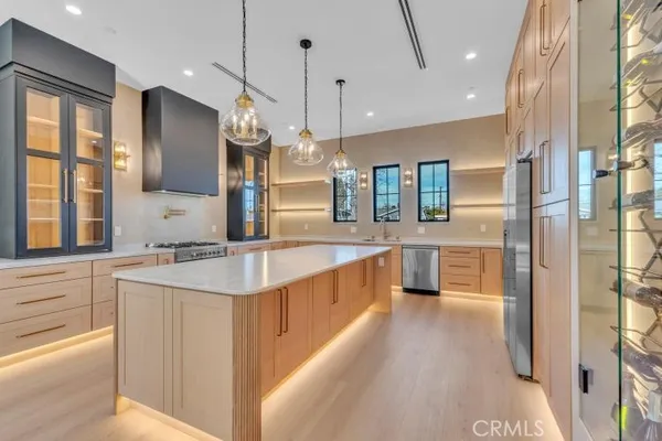 $1,399,000 | 8825 Sophia Avenue, North Hills, CA 91343