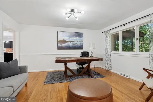 $625,000 | 646 Woodview Drive, Hockessin, DE 19707