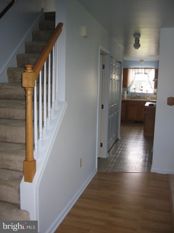 19 Tumbling Run Lititz, PA 17543 - Photo 3 of 23