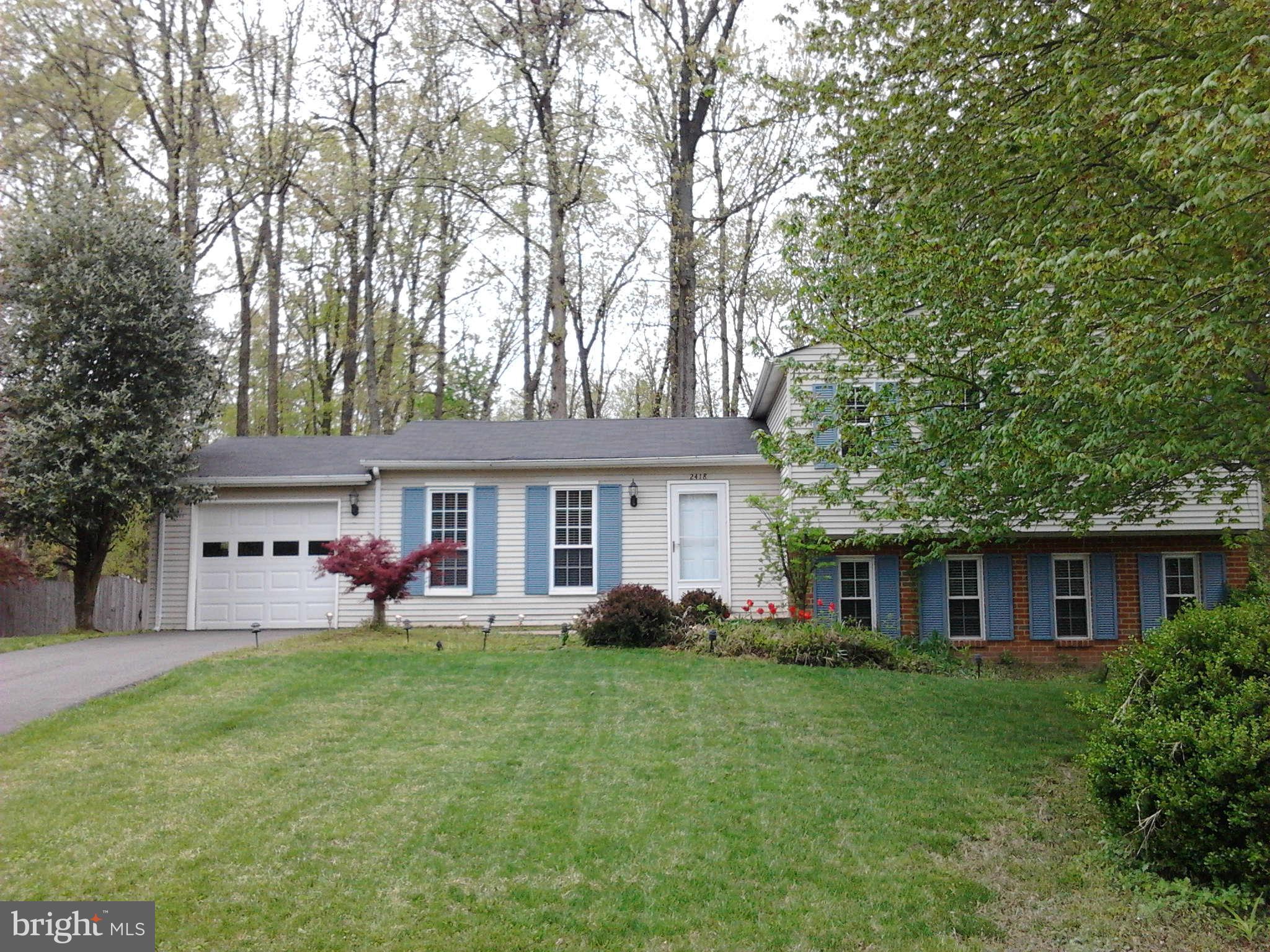 2418 Ivywood Road Reston, VA 20191 - Photo 1 of 16 Exterior (Front)