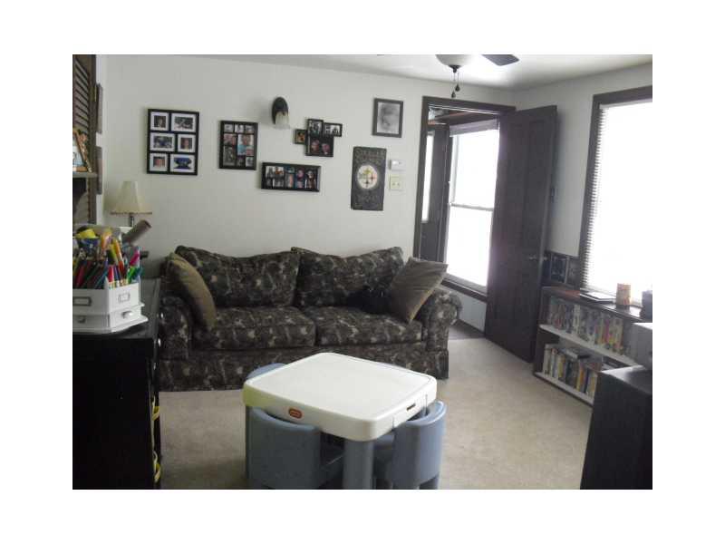130 Germaine Road Butler, PA 16001 - Photo 24 of 25 Family Room.