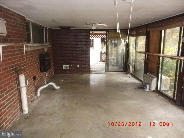 24607 Ravenscroft Road Southwest Westernport, MD 21562 - Photo 8 of 28 Exterior (General)