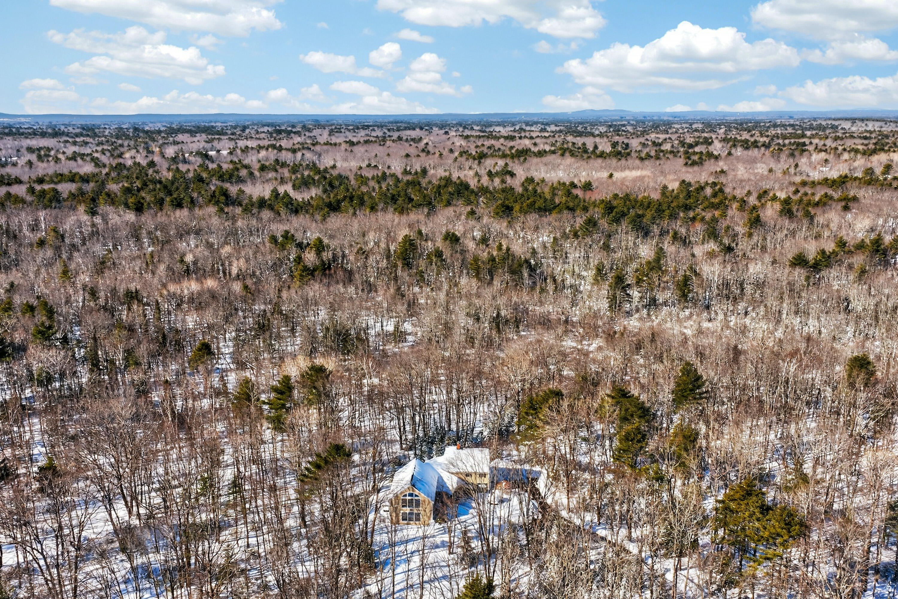 8 Tyler Brook Road Kennebunkport, ME 04046 - Photo 3 of 47 108_8 Tyler Brook Rd_MorneauStudios_prin