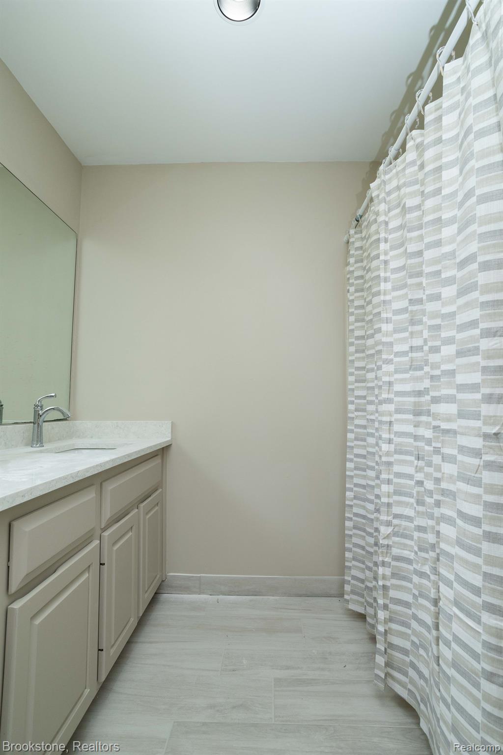 15350 Bordman Road Armada, MI 48005 - Photo 24 of 37 Gallery Image 24
