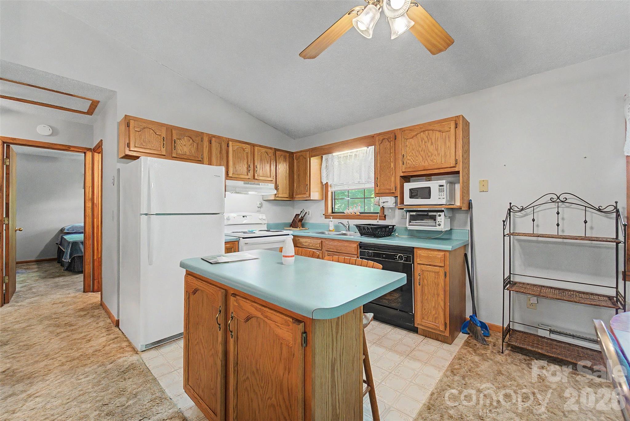 168 Grizzly Ridge Road Sylva, NC 28779 - Photo 13 of 40