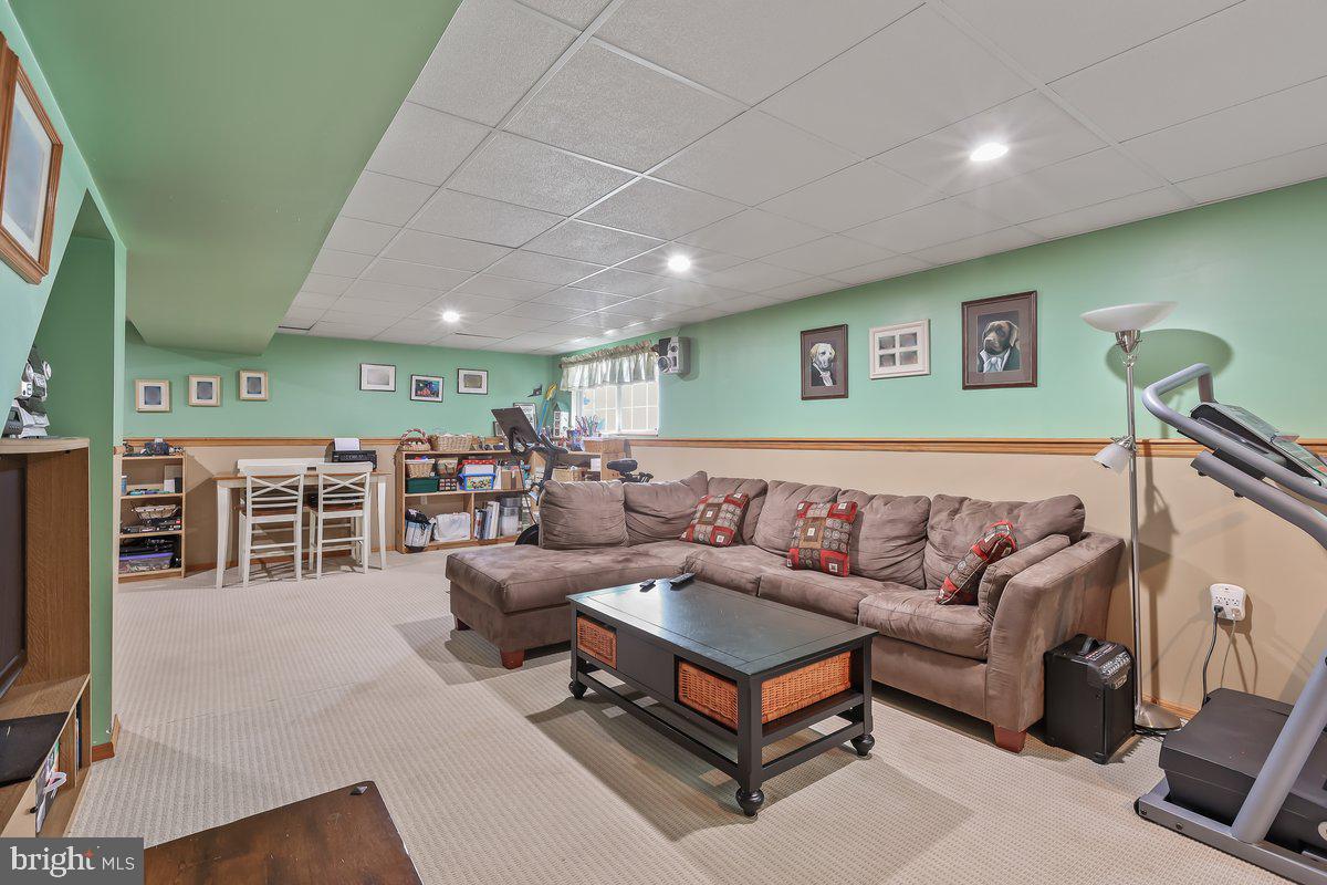 60 Manley Road Pennington, NJ 08534 - Photo 31 of 45