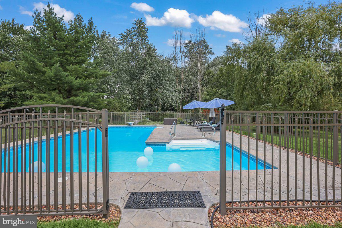 60 Manley Road Pennington, NJ 08534 - Photo 36 of 45