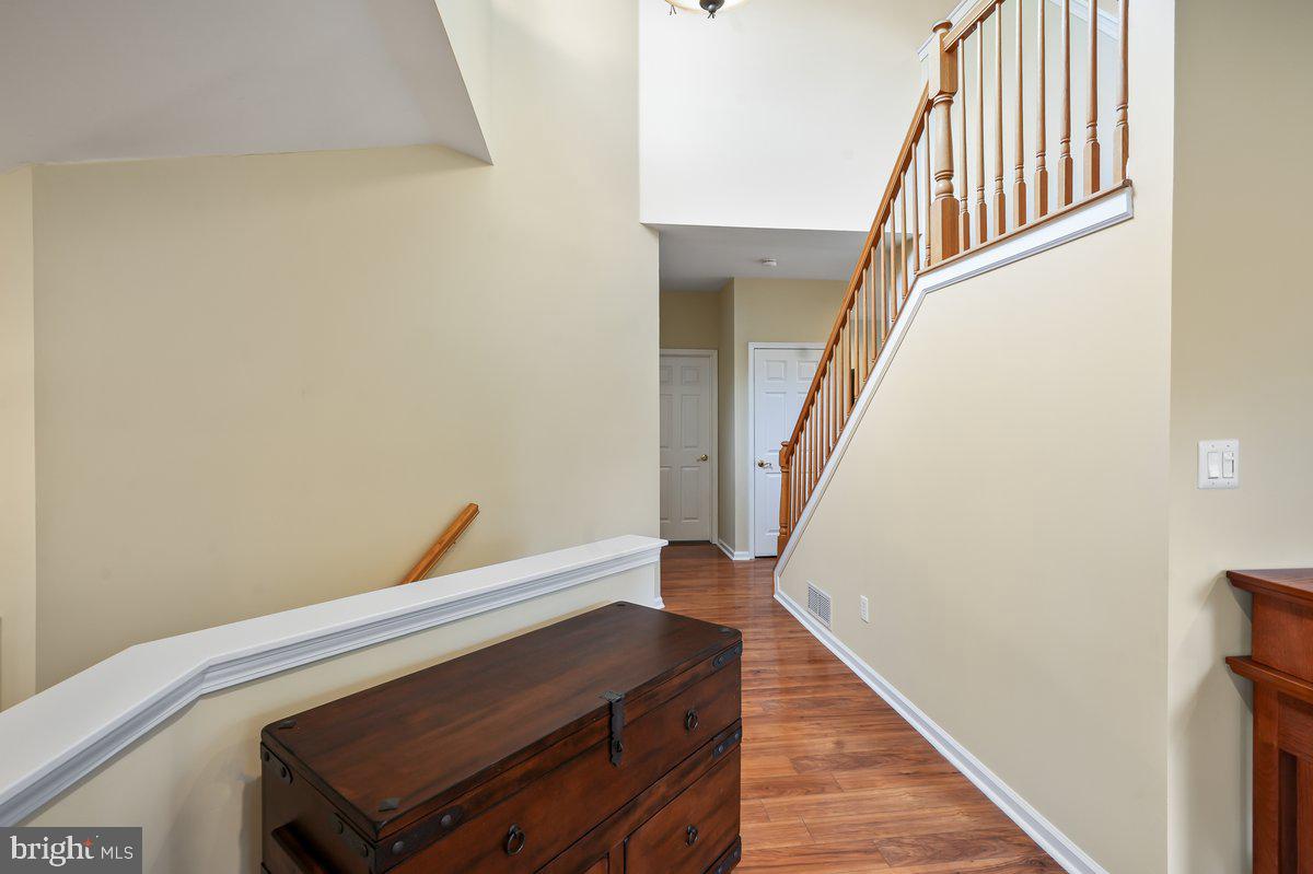 60 Manley Road Pennington, NJ 08534 - Photo 6 of 45