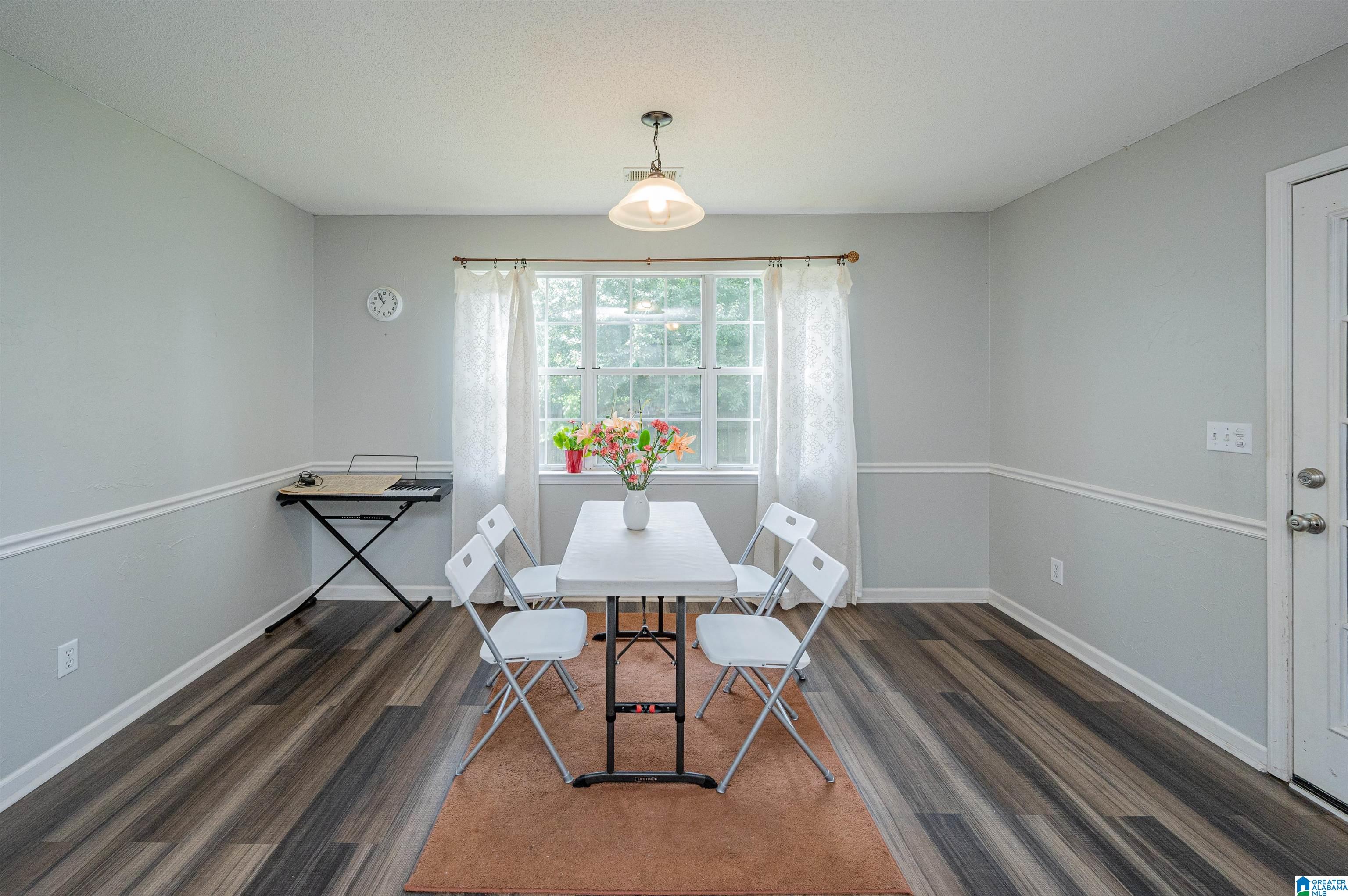 137 Cambridge Pointe Circle Alabaster, AL 35007 - Photo 14 of 33