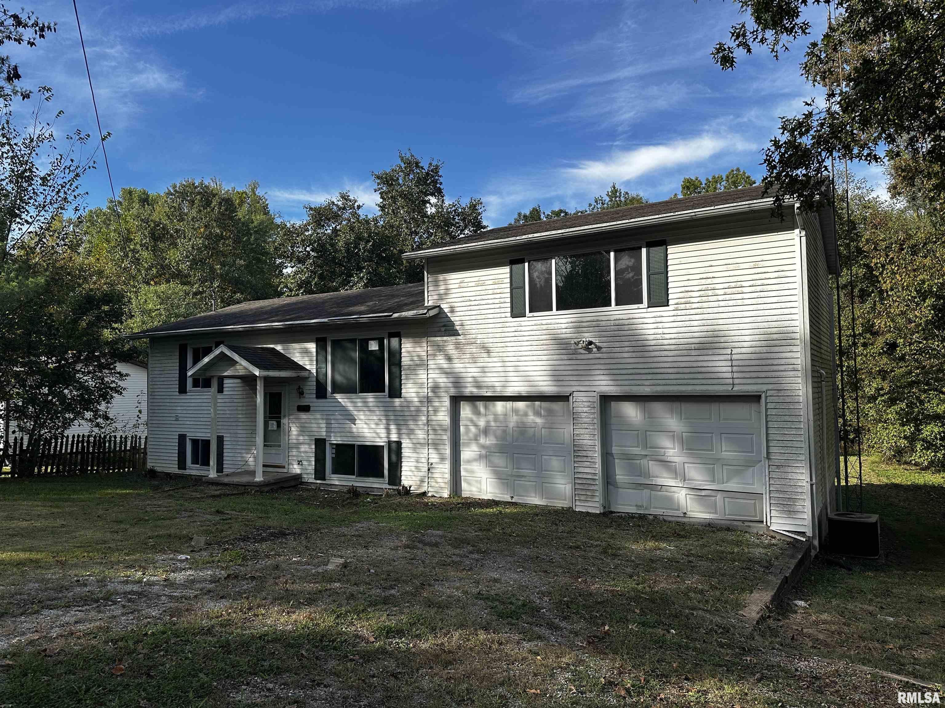 13253 North Greenbriar Road Carterville, IL 62918 - Photo 1 of 29