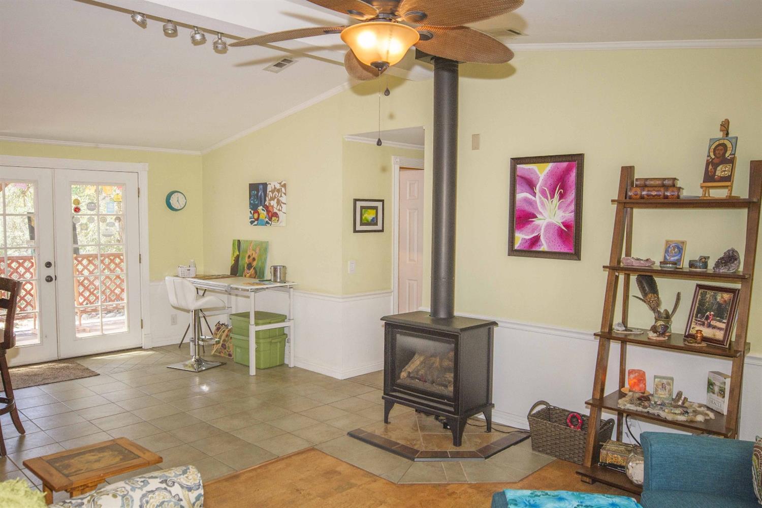 47820 Creekside Road Squaw Valley, CA 93675 - Photo 16 of 54 Gallery Image 16