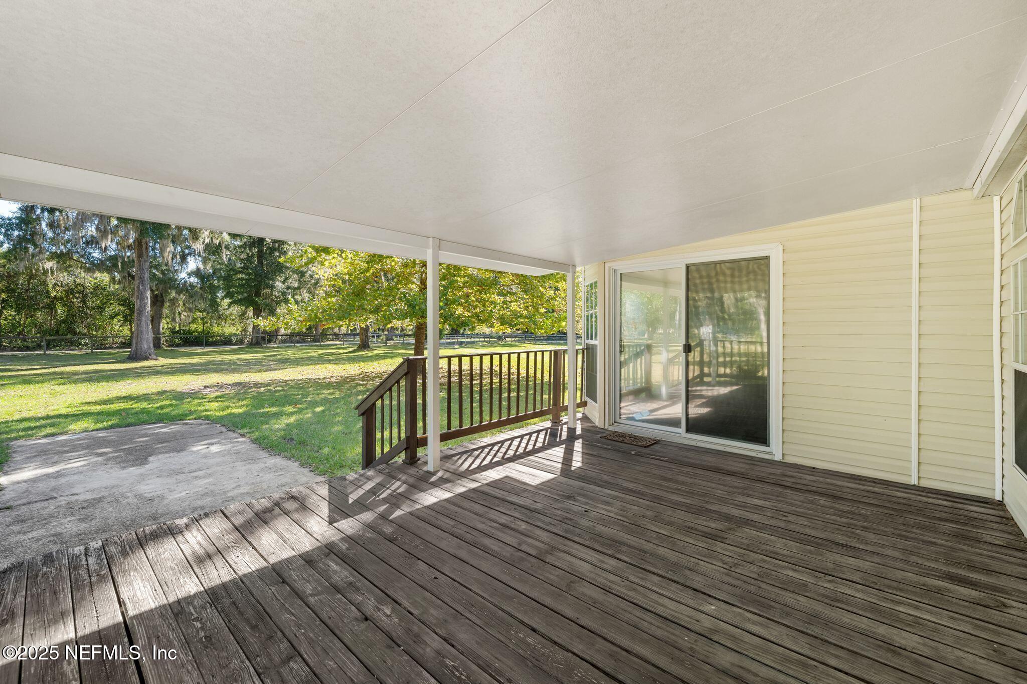 27061 29th Road Branford, FL 32008 - Photo 24 of 49 covered deck