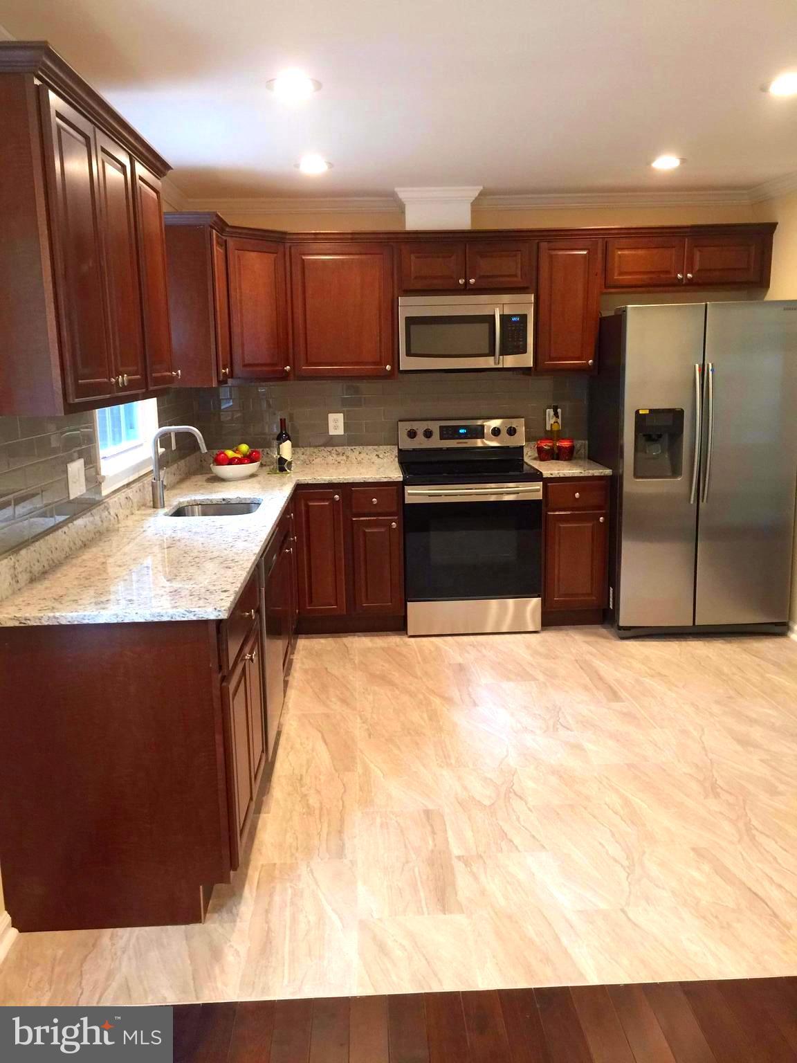 8102 Sleepy View Lane Springfield, VA 22153 - Photo 12 of 30 Kitchen