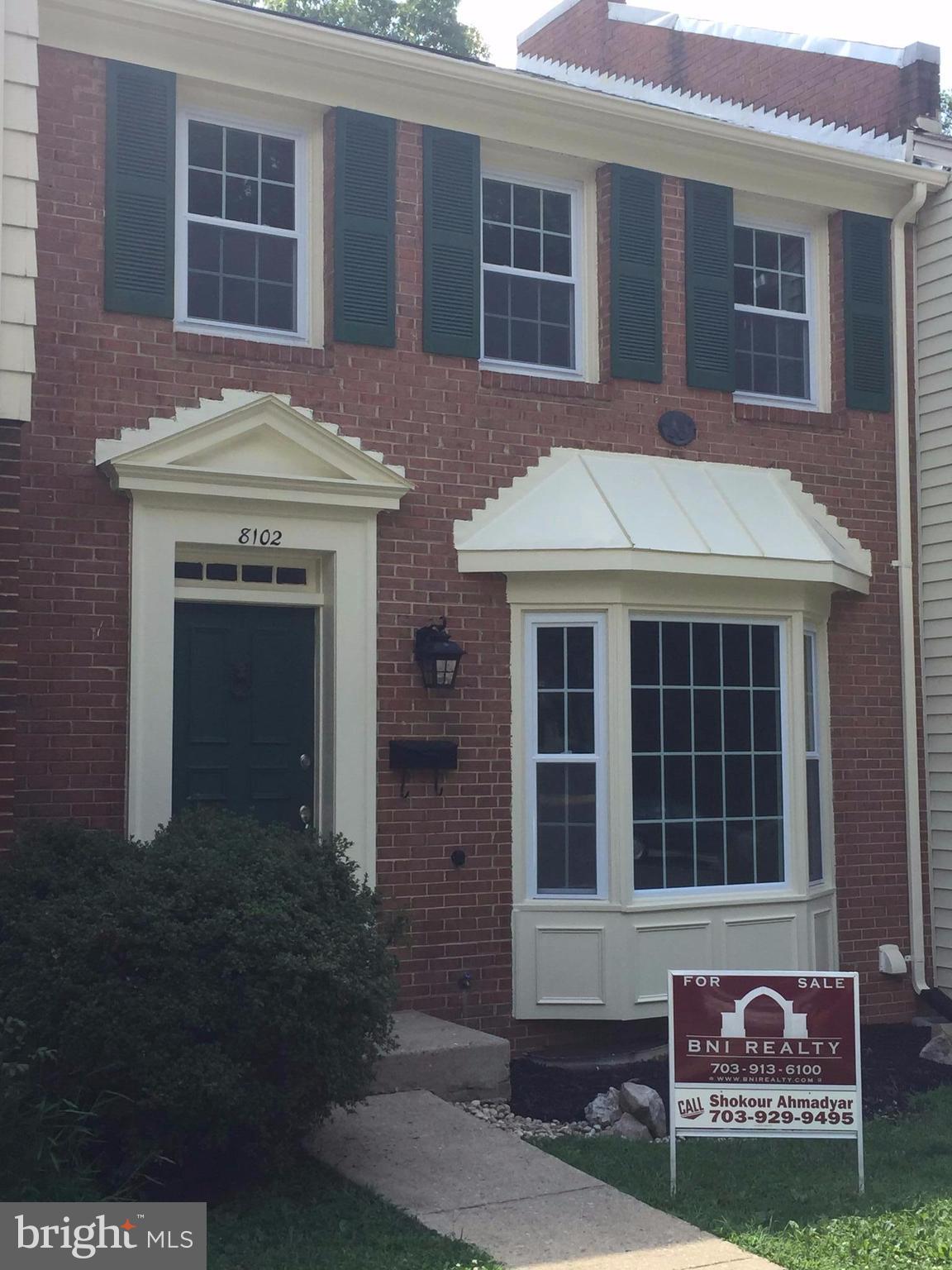 8102 Sleepy View Lane Springfield, VA 22153 - Photo 17 of 30 Exterior (Front)