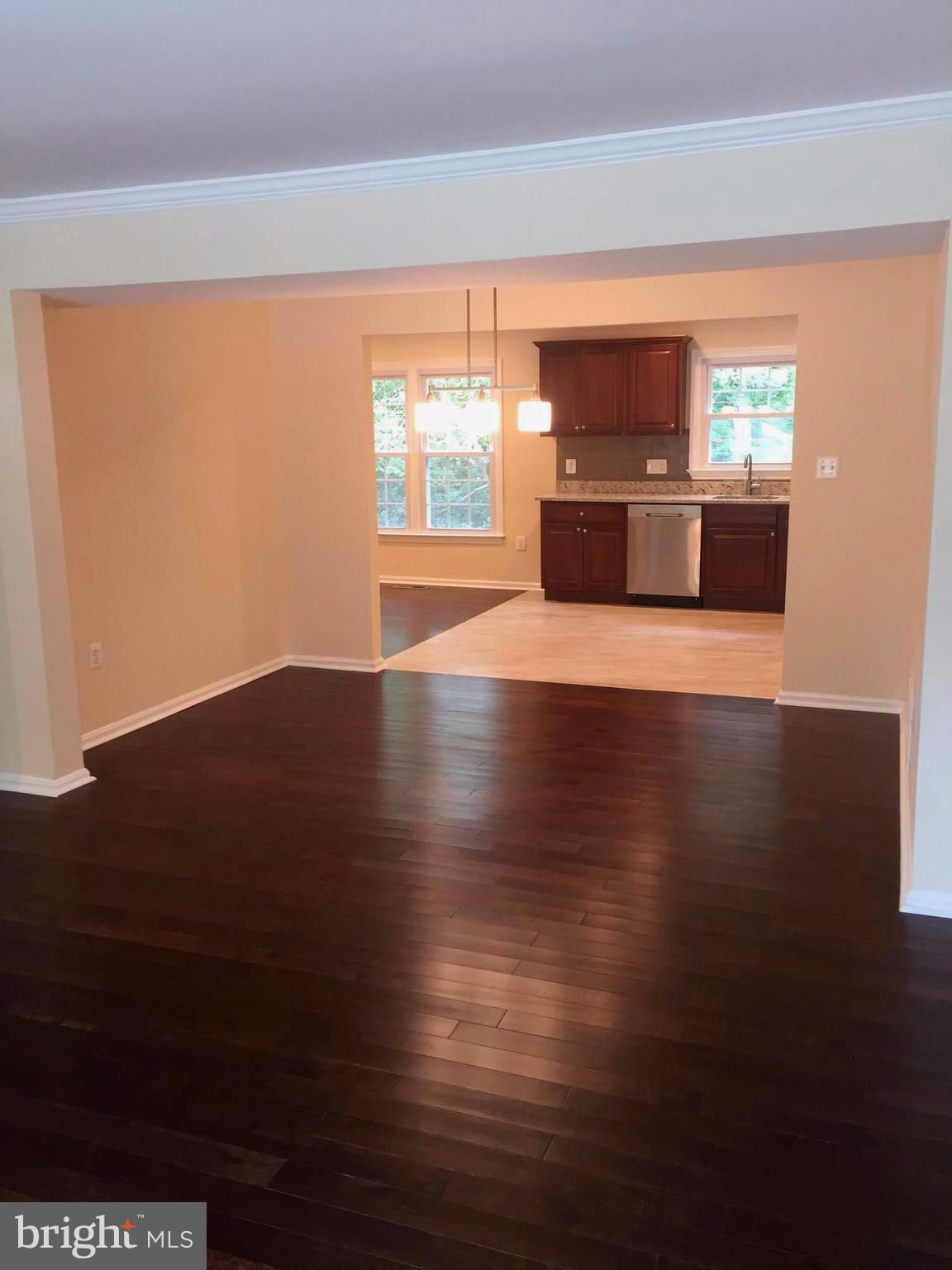 8102 Sleepy View Lane Springfield, VA 22153 - Photo 18 of 30 Interior (General)