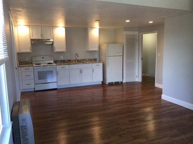 101 Indigo Hill Road, Unit APARTMENT C Somersworth, NH 03878 - Photo 4 of 15