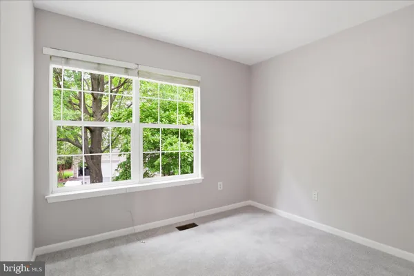 $4,600 | 504 Autumn Wind Way, Rockville, MD 20850