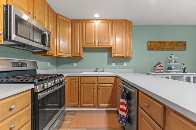 $292,500 | 2108 Lake Summerset Road, Lake Summerset, IL 61019