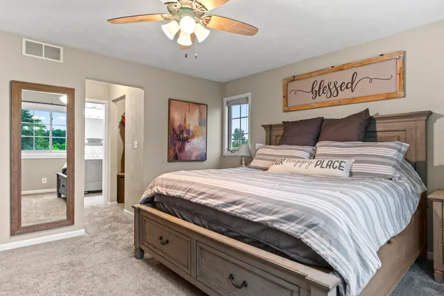 $292,500 | 2108 Lake Summerset Road, Lake Summerset, IL 61019