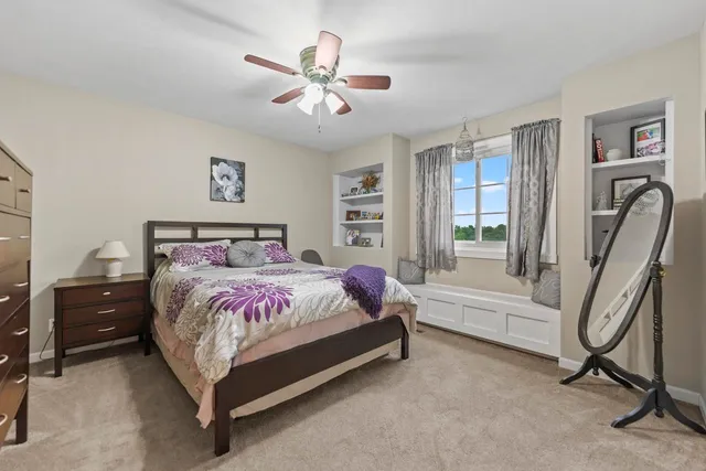 $292,500 | 2108 Lake Summerset Road, Lake Summerset, IL 61019