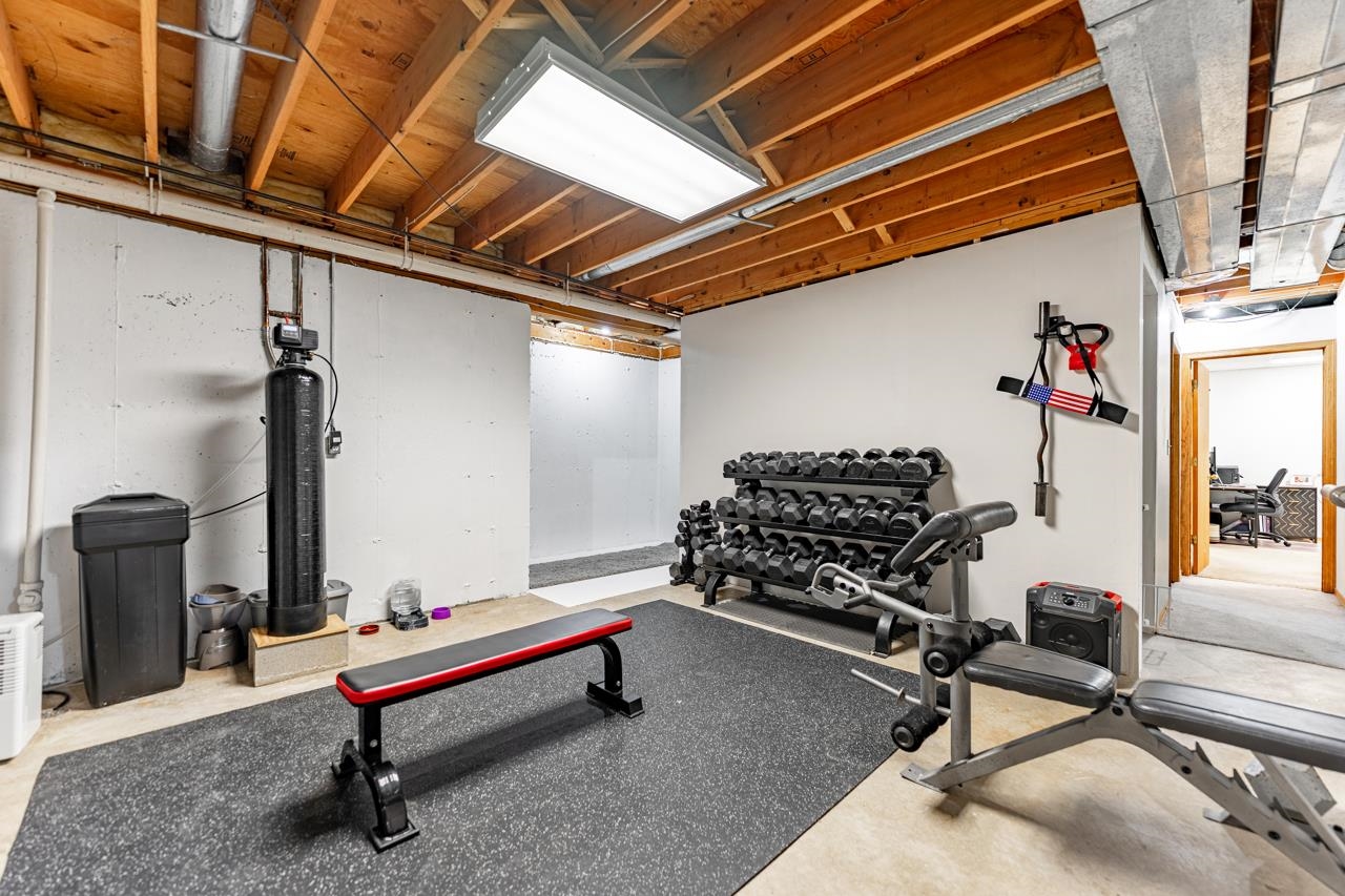 2108 Lake Summerset Road Lake Summerset, IL 61019 - Photo 35 of 53 a bedroom with furniture