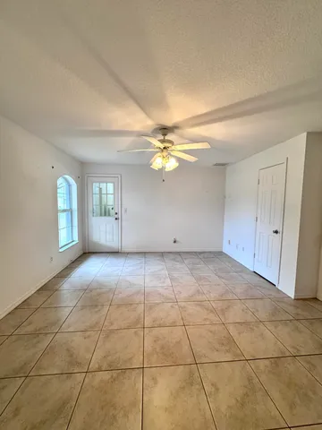 $350,000 | 8379 189th NW Avenue, Okeechobee, FL 34972