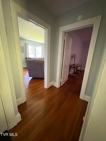 $249,000 | 313 Northeast Centre Avenue Avenue, Coeburn, VA 24230