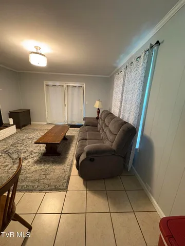 $249,000 | 313 Northeast Centre Avenue Avenue, Coeburn, VA 24230