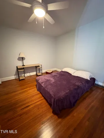 $249,000 | 313 Northeast Centre Avenue Avenue, Coeburn, VA 24230