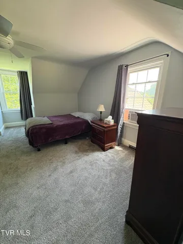 $249,000 | 313 Northeast Centre Avenue Avenue, Coeburn, VA 24230