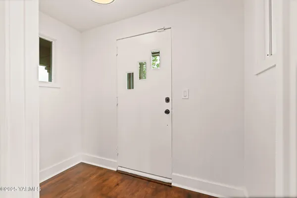 $525,000 | 650 White Road, Zillah, WA 98953