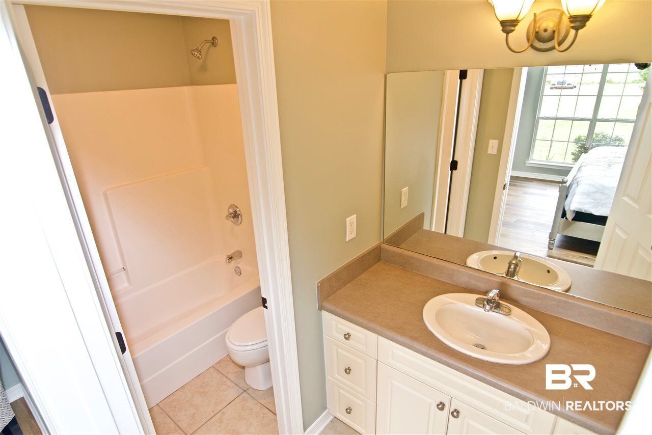 17517 Eastview Loop Foley, AL 36535 - Photo 25 of 48