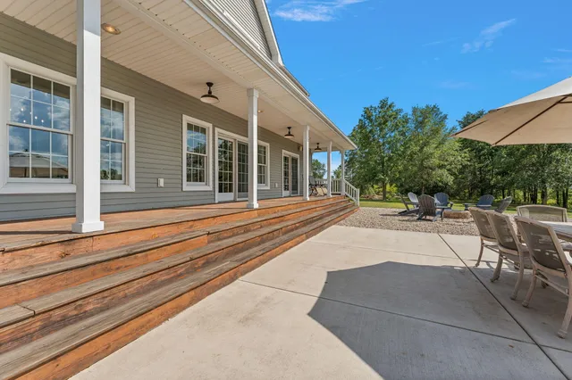 $875,000 | 14984 County Road 300 West, Wheatfield, IN 46392