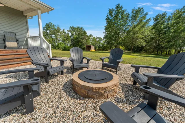 $875,000 | 14984 County Road 300 West, Wheatfield, IN 46392