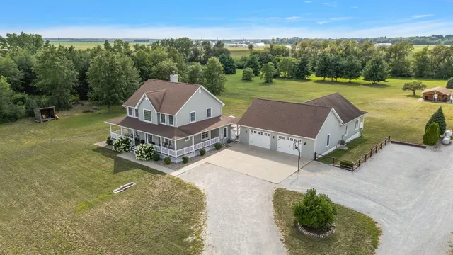 $875,000 | 14984 County Road 300 West, Wheatfield, IN 46392