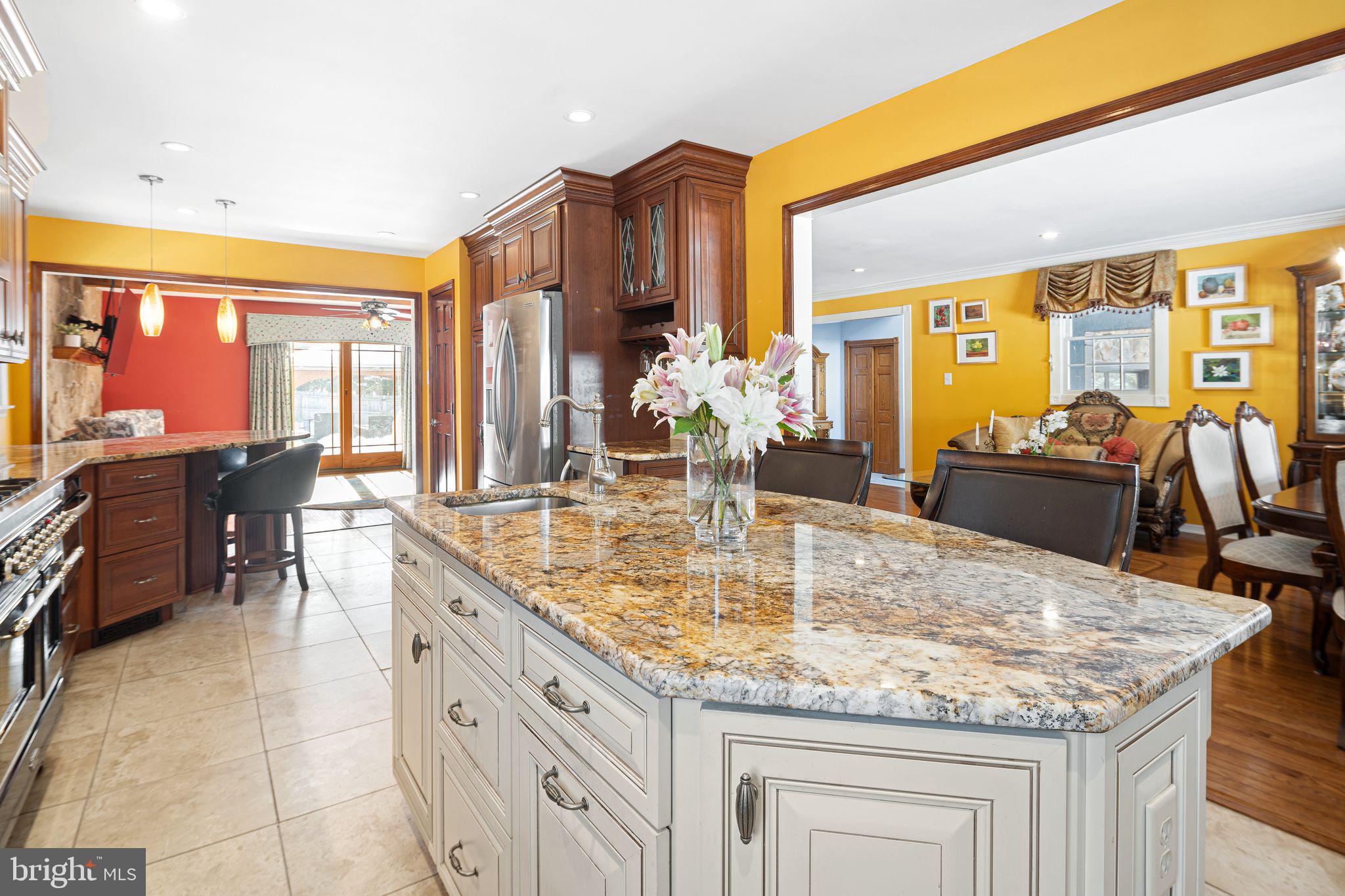 113 White Oak Road Cherry Hill, NJ 08034 - Photo 12 of 39