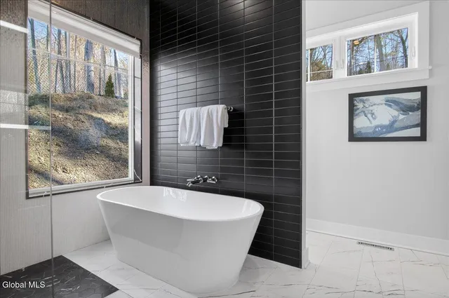 $60,000 | 91 Rodgers Lane, Saratoga Springs, NY 12866