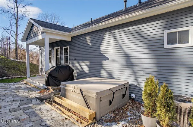 $60,000 | 91 Rodgers Lane, Saratoga Springs, NY 12866