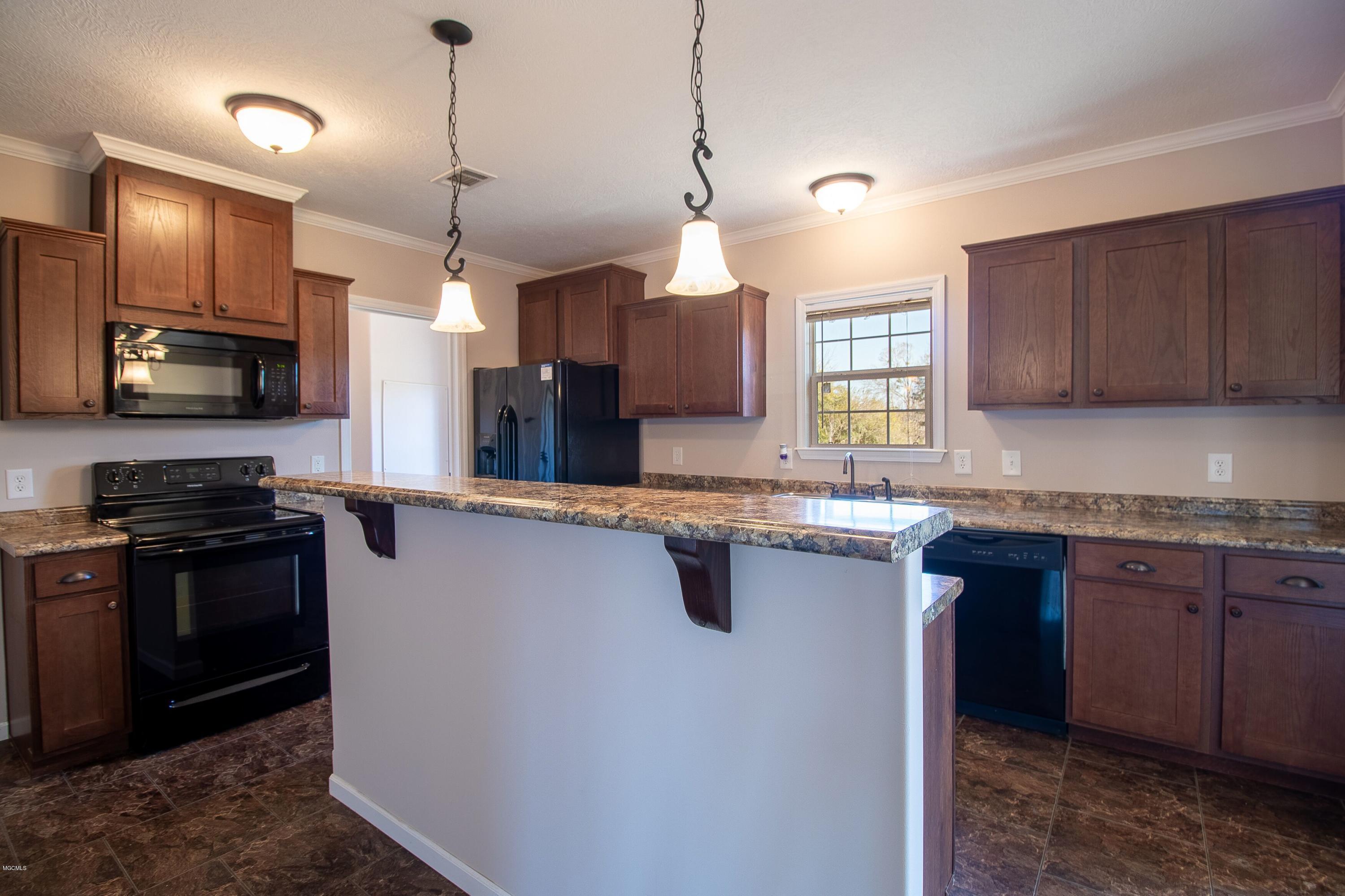 252 Shawtown Road Perkinston, MS 39573 - Photo 4 of 18 4FB44CAF-500A-438A-AE35-E3CEDE63BD9C