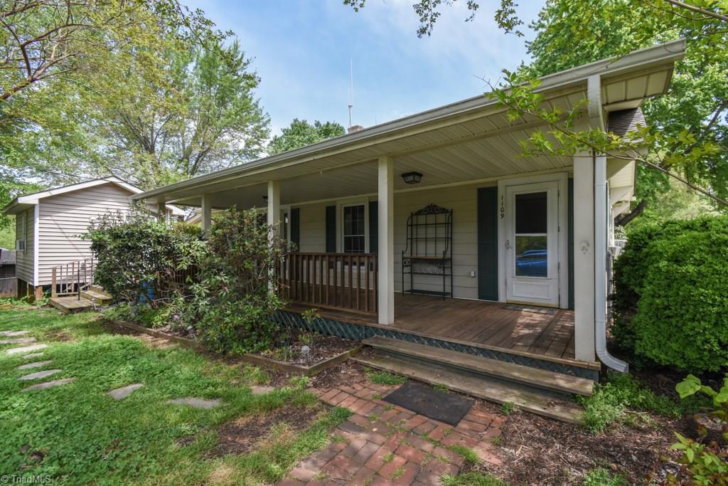1109 Mountain View Road King, NC 27021 - Photo 1 of 26