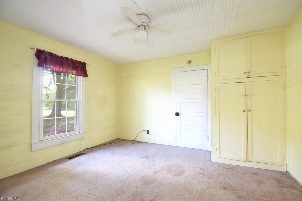 1109 Mountain View Road King, NC 27021 - Photo 12 of 26