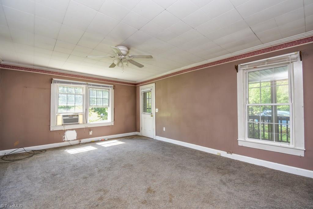 1109 Mountain View Road King, NC 27021 - Photo 5 of 26