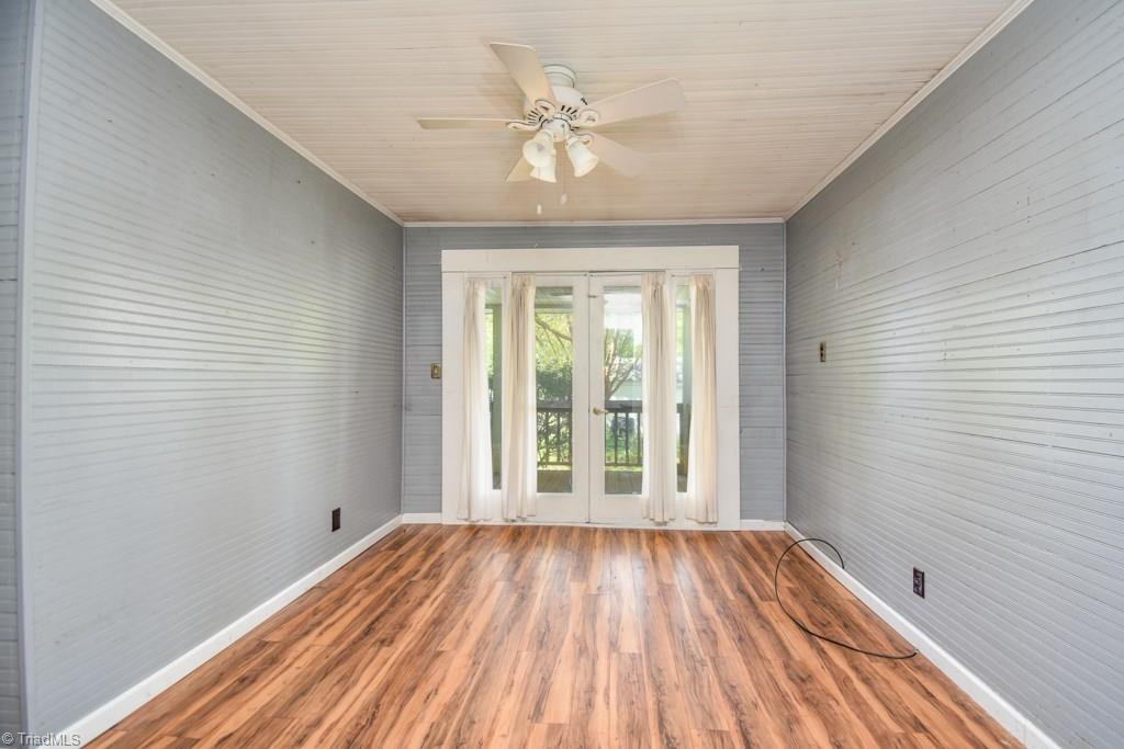 1109 Mountain View Road King, NC 27021 - Photo 7 of 26