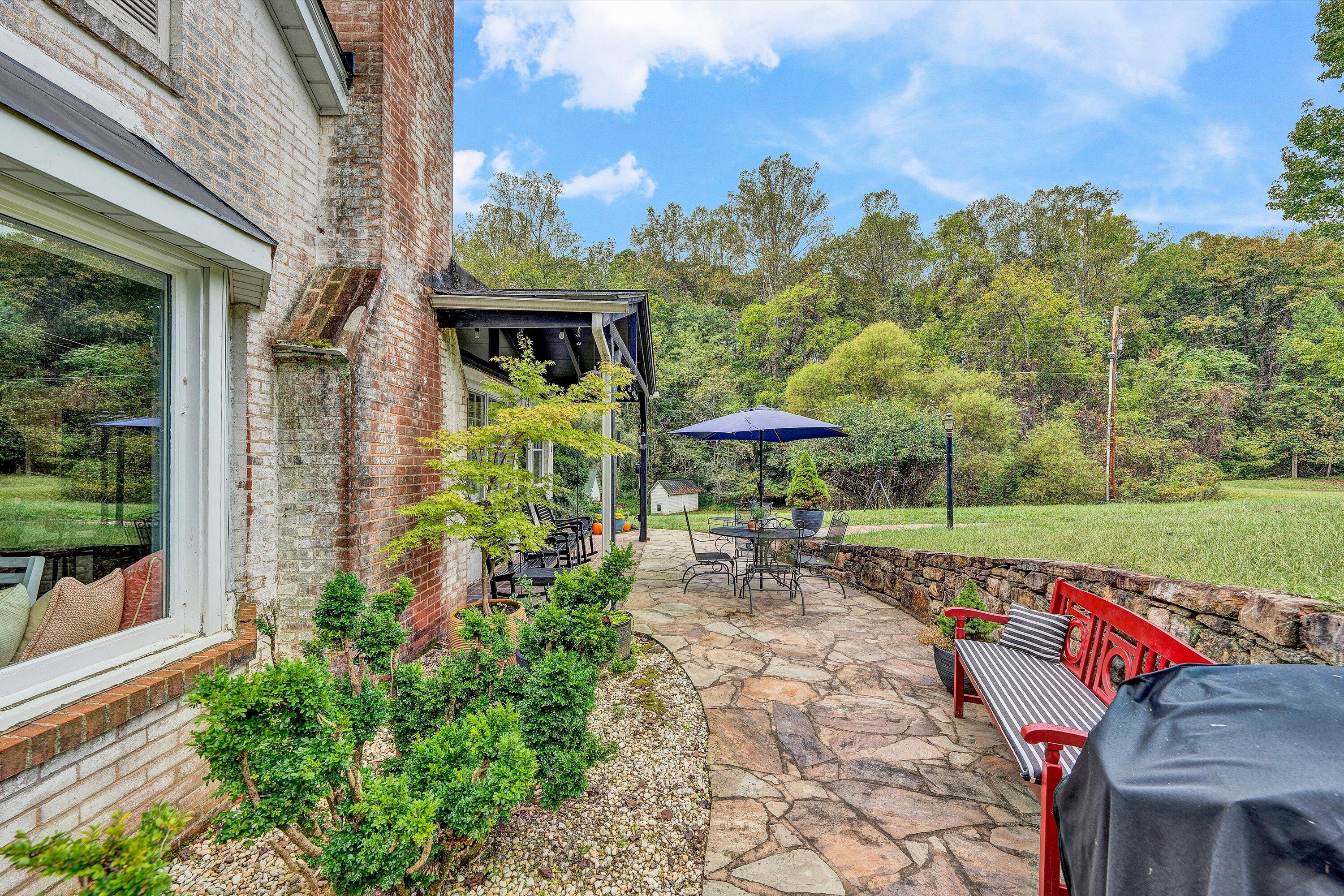 400 Walnut Road Salem, VA 24153 - Photo 14 of 97 12-DSC00169