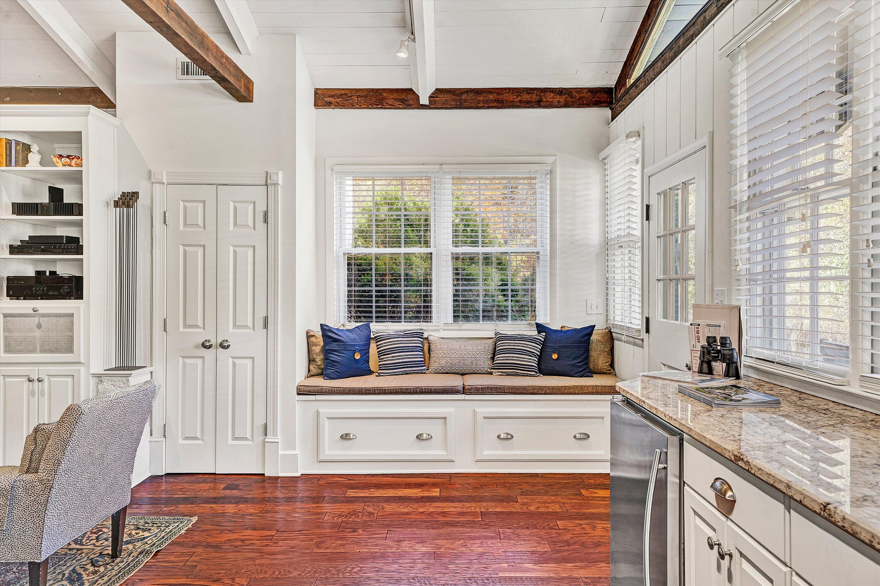 400 Walnut Road Salem, VA 24153 - Photo 15 of 97 a living room with furniture and large windows