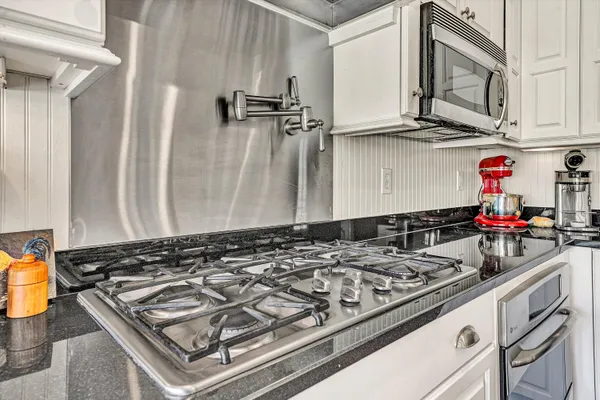 $1,275,000 | 400 Walnut Road, Salem, VA 24153