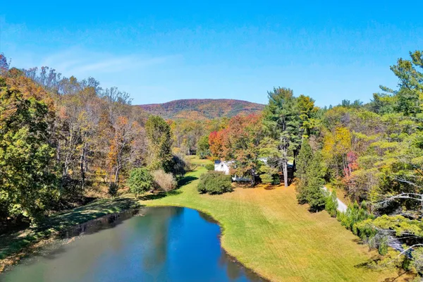 $1,275,000 | 400 Walnut Road, Salem, VA 24153