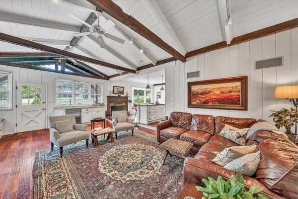 $1,275,000 | 400 Walnut Road, Salem, VA 24153